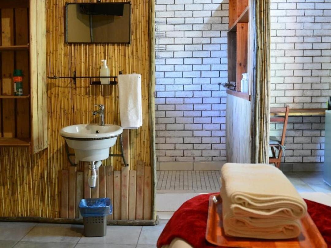 Nxabii Cottages カサネ 部屋 写真